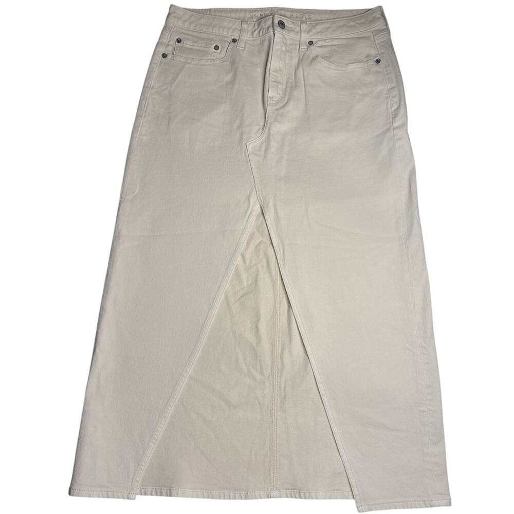 American Eagle Low Rise Denim Maxi Skirt Womens Size 8 Cream NWOT